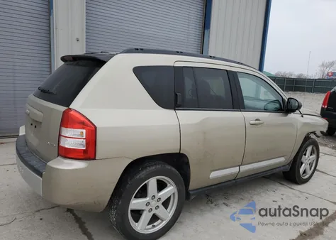 2010 Jeep Compass Limited z USA, uszkodzony, nr VIN 1J4NF5FB4AD536545